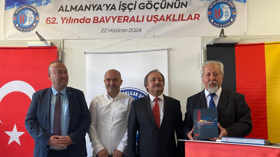 Dr. Latif Çelik, Uşaklıların Bavyera’ya Gelişinin Yıl Dönümünde Konuştu